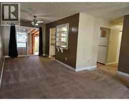 Primary Bedroom - 131 Bullmoose Crescent, Tumbler Ridge, BC V0C2W0 Photo 9