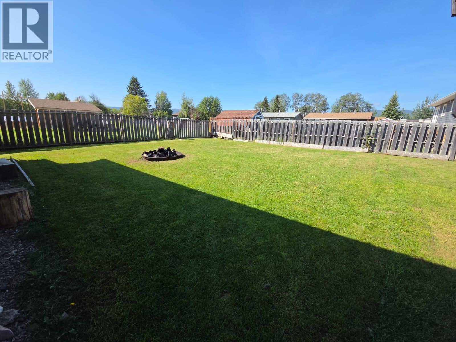 4317 51A Avenue NE, Chetwynd