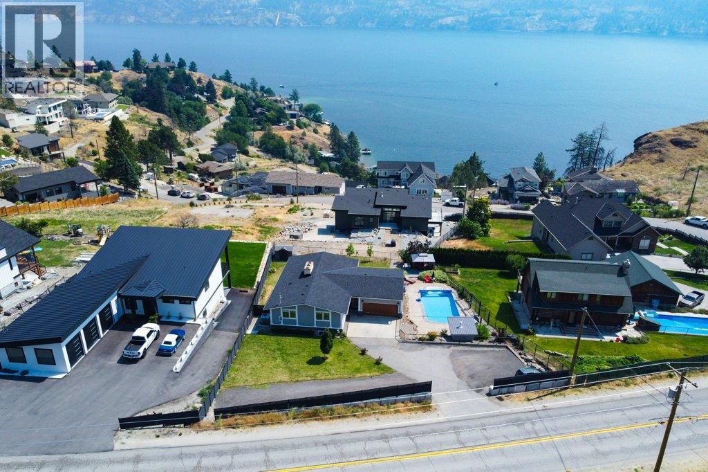 111 Westside Road N - 2
