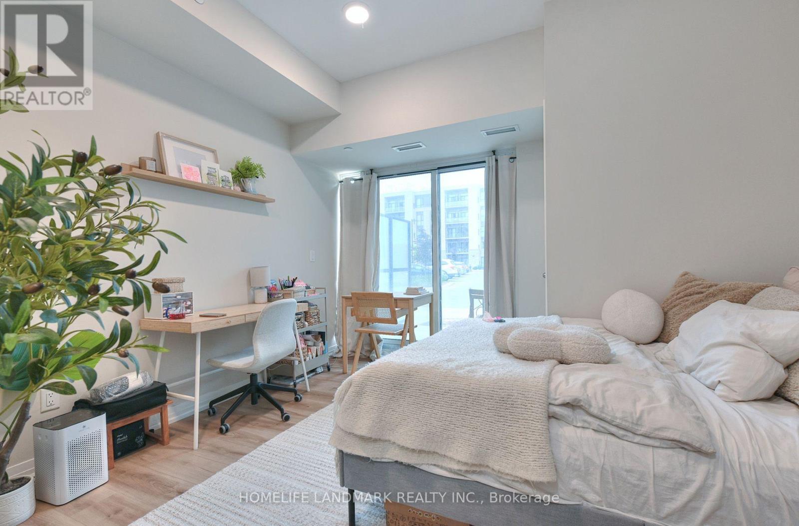 ##115 50 HERRICK AVENUE - Image 13