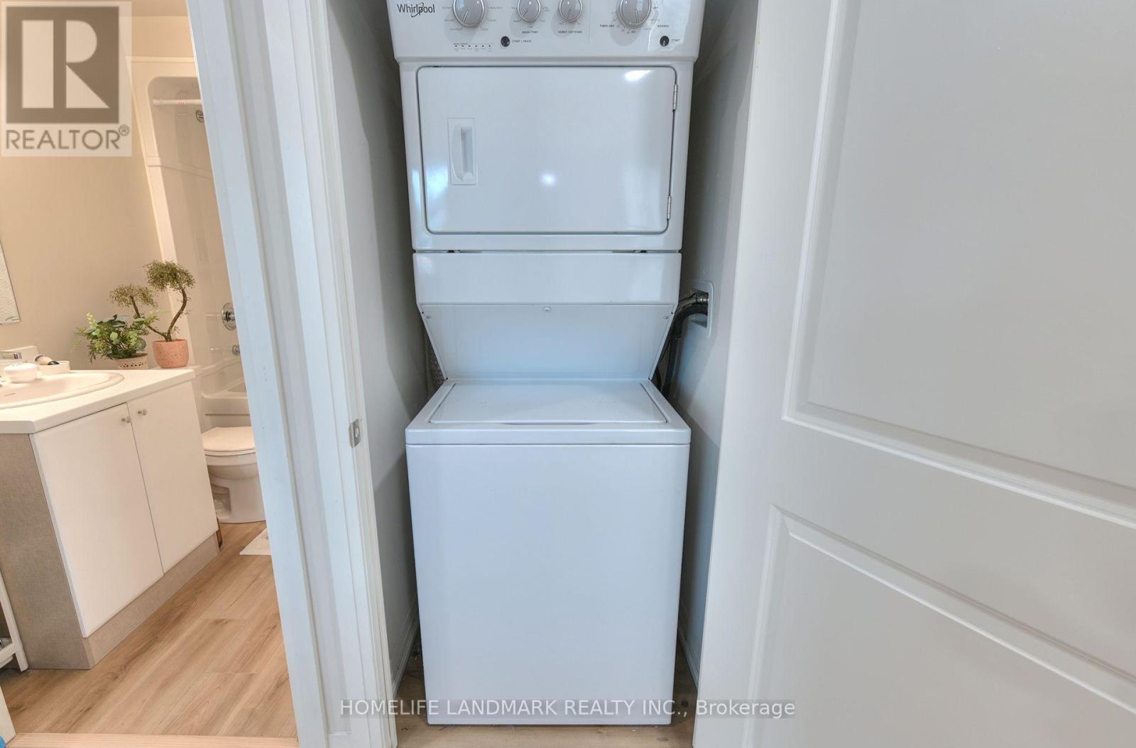 ##115 50 HERRICK AVENUE - Image 19