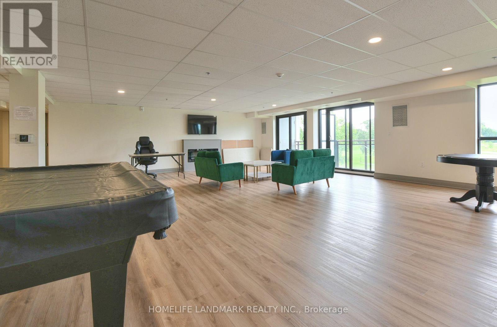 ##115 50 HERRICK AVENUE - Image 25