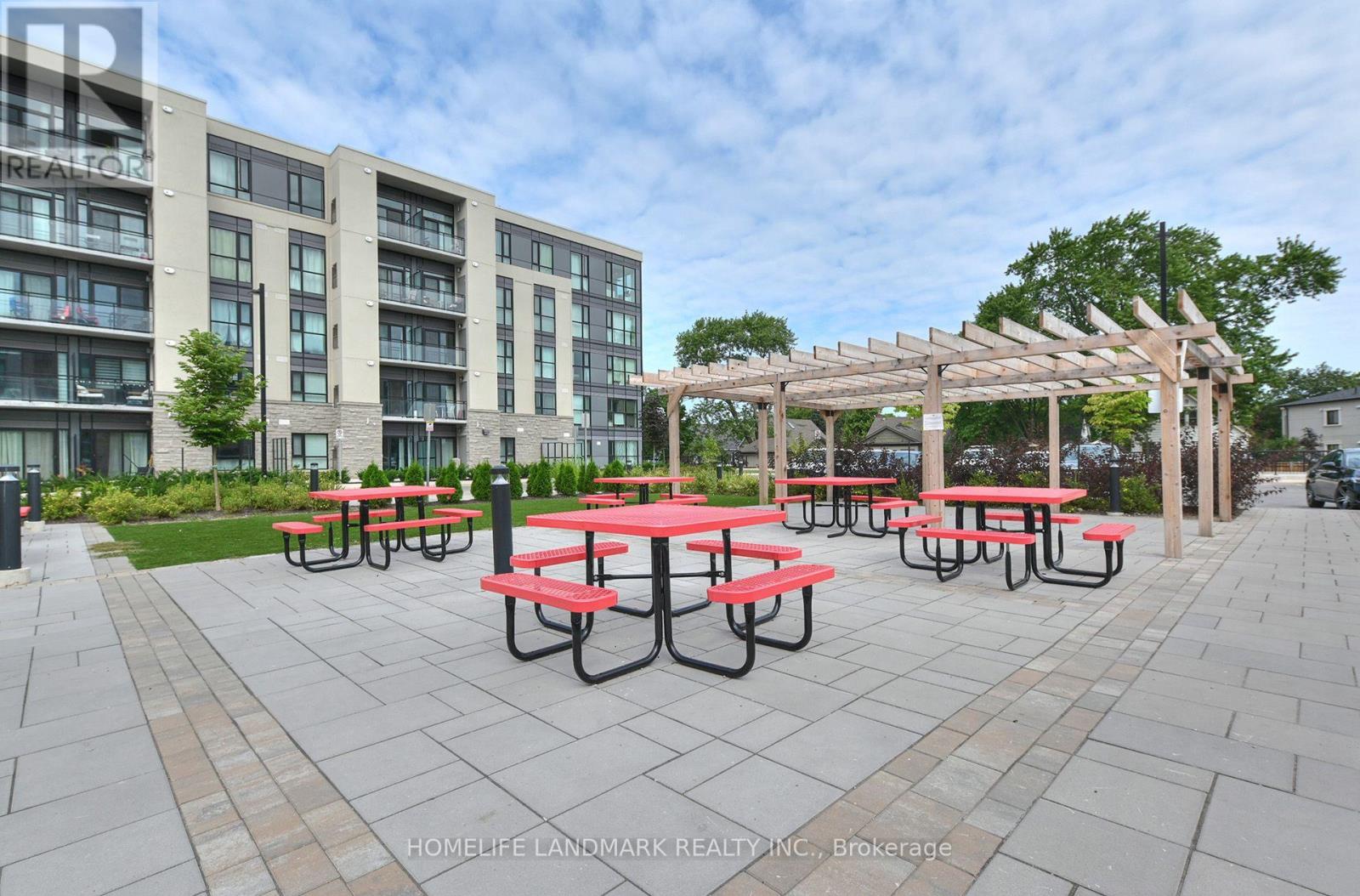 ##115 50 HERRICK AVENUE - Image 28