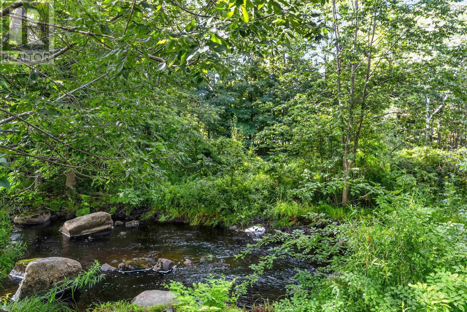 Property 40 of 45 of 1042 Torbrook Road