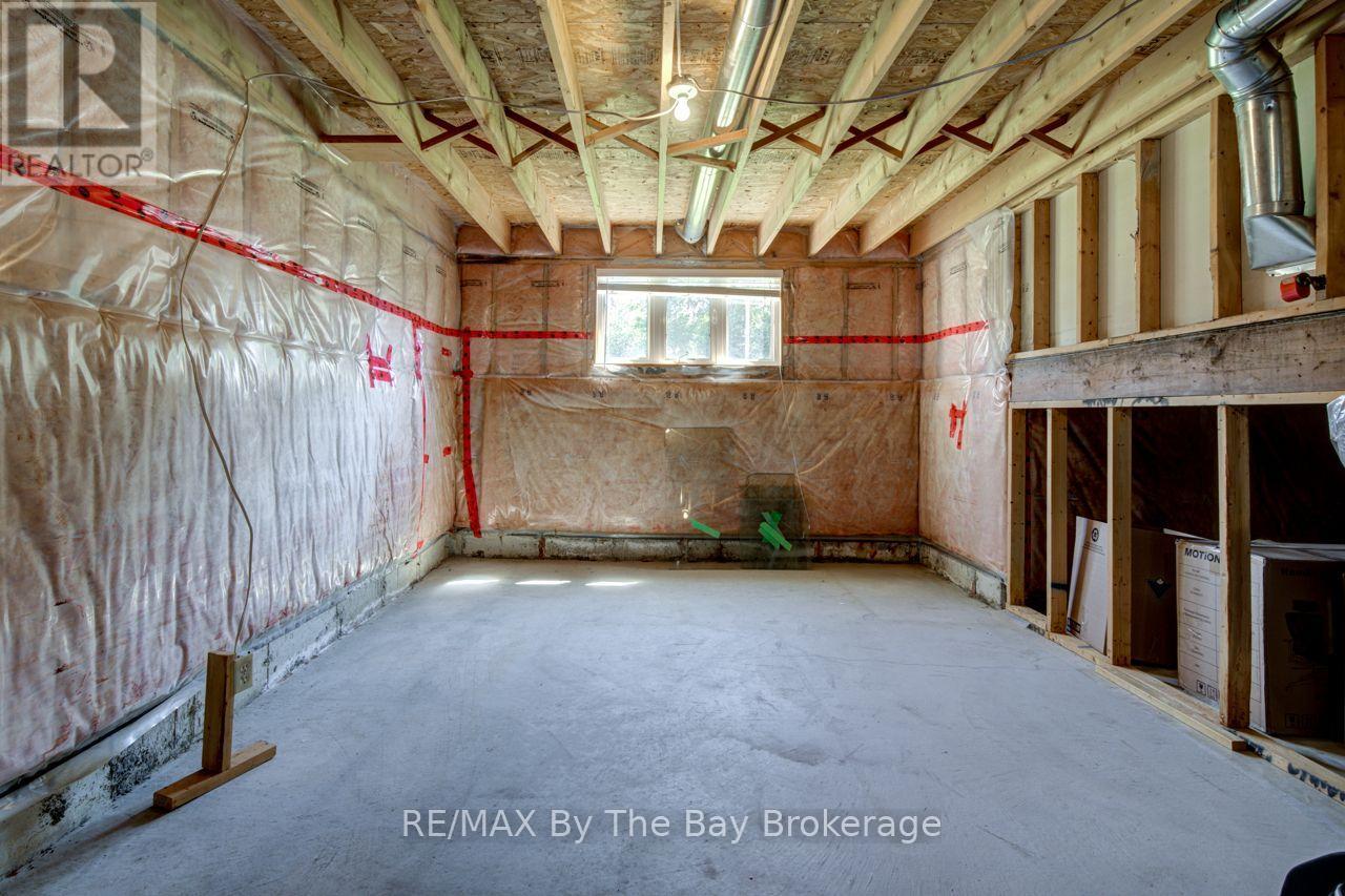 420 RAMBLEWOOD DRIVE - 31