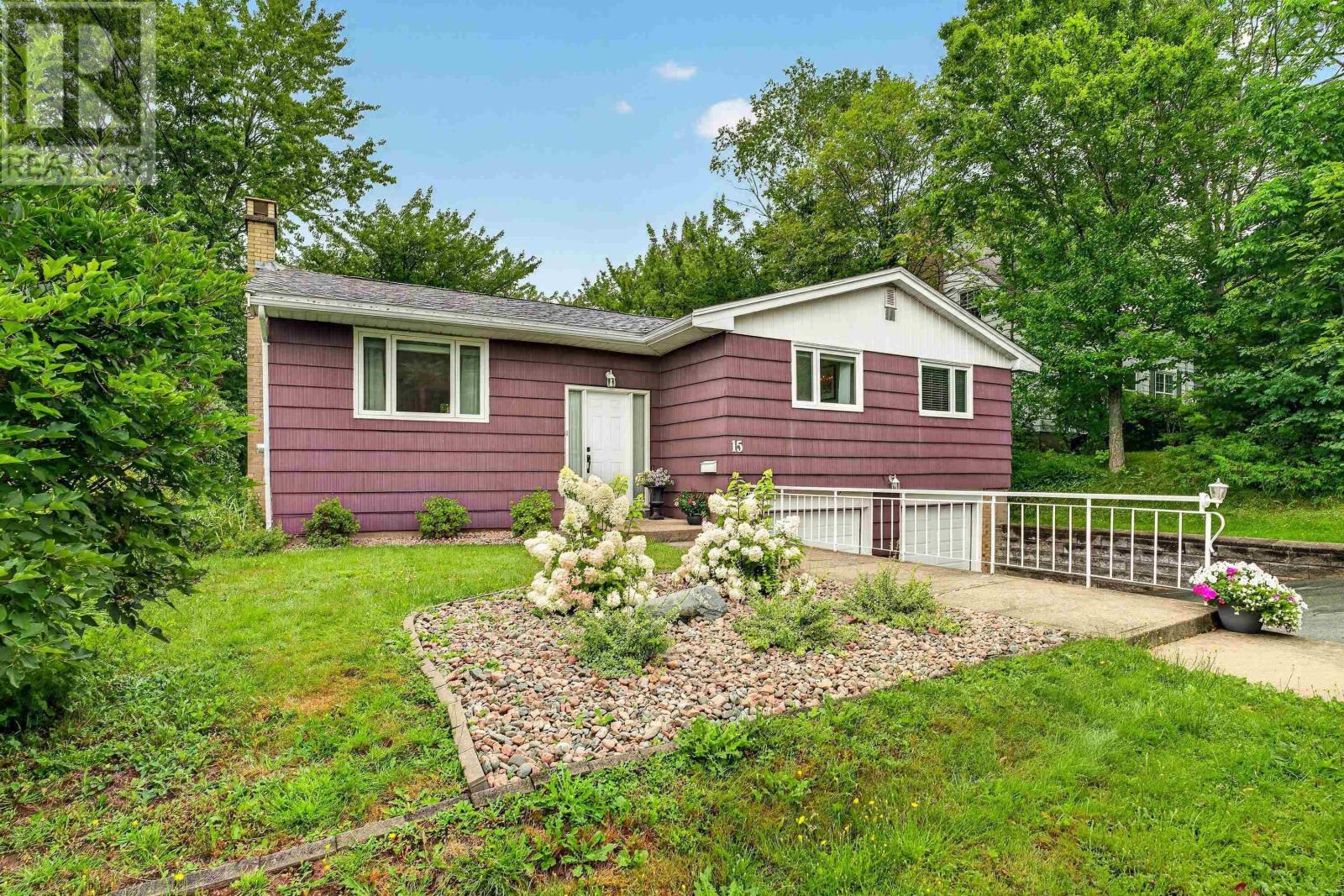 Property 4 of 50 of 15 Cranston Ave,