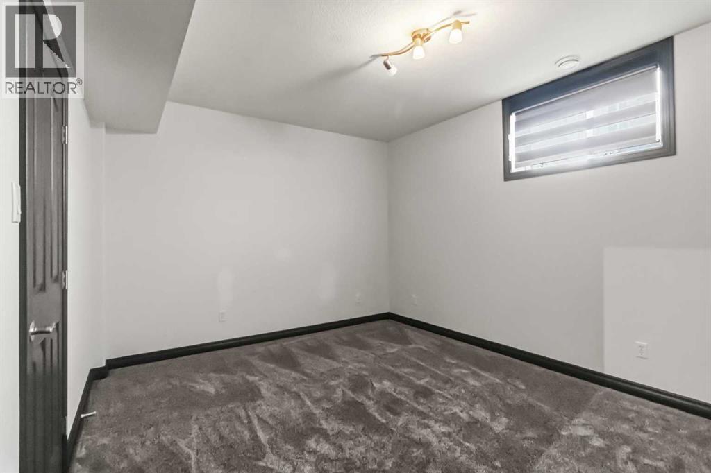 140 Lindstrom Crescent, Fort McMurray