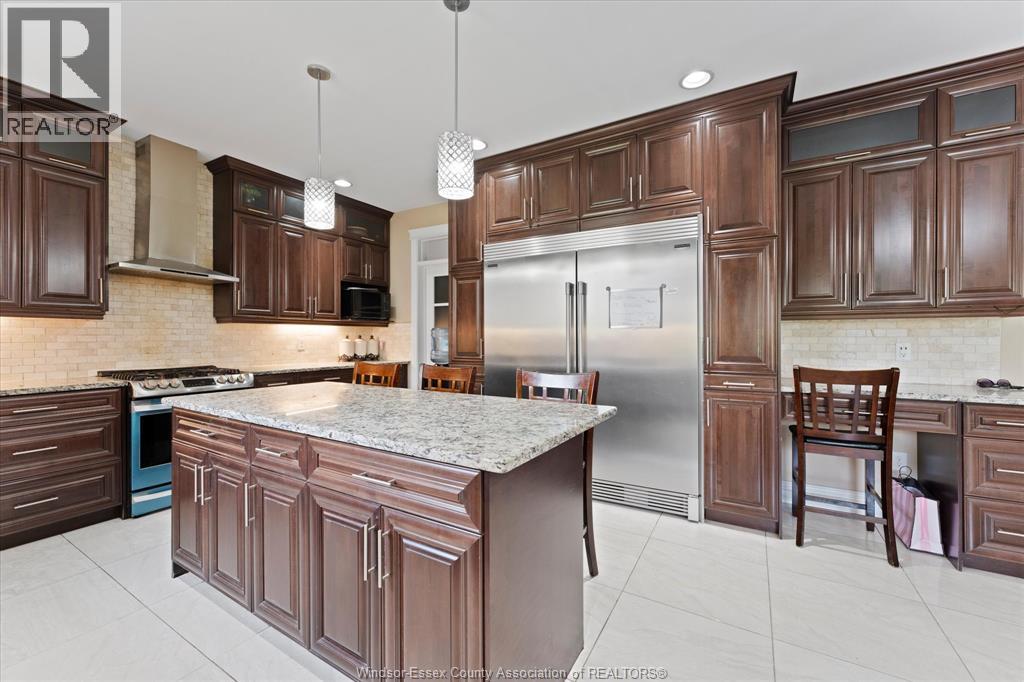 2276 DANDURAND - 12