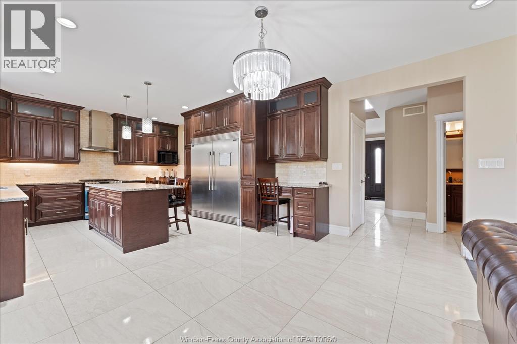 2276 DANDURAND - 16