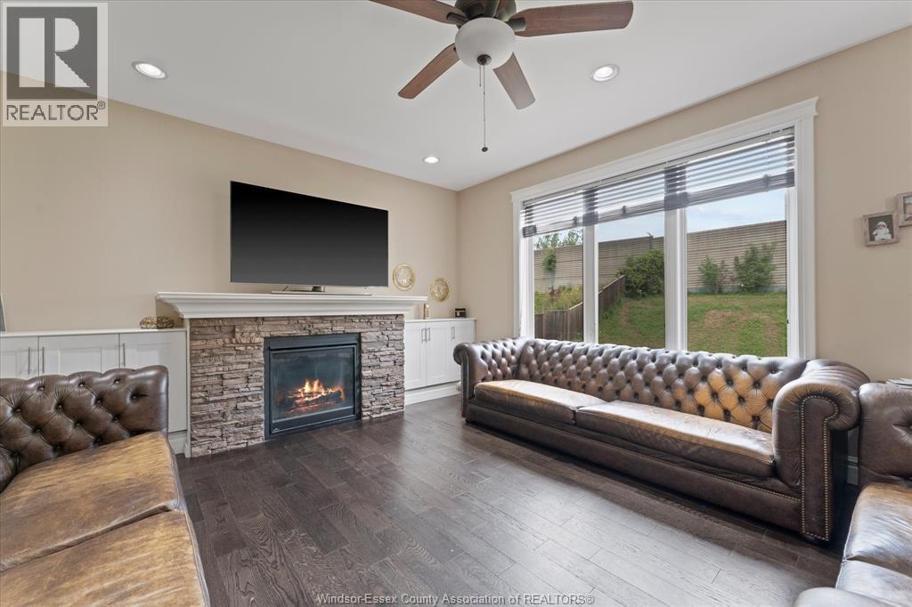 2276 DANDURAND - Image 18