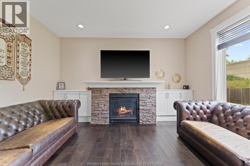 2276 DANDURAND - Image 19