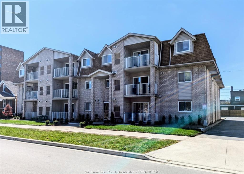 1323 Langlois AVENUE Unit# 302