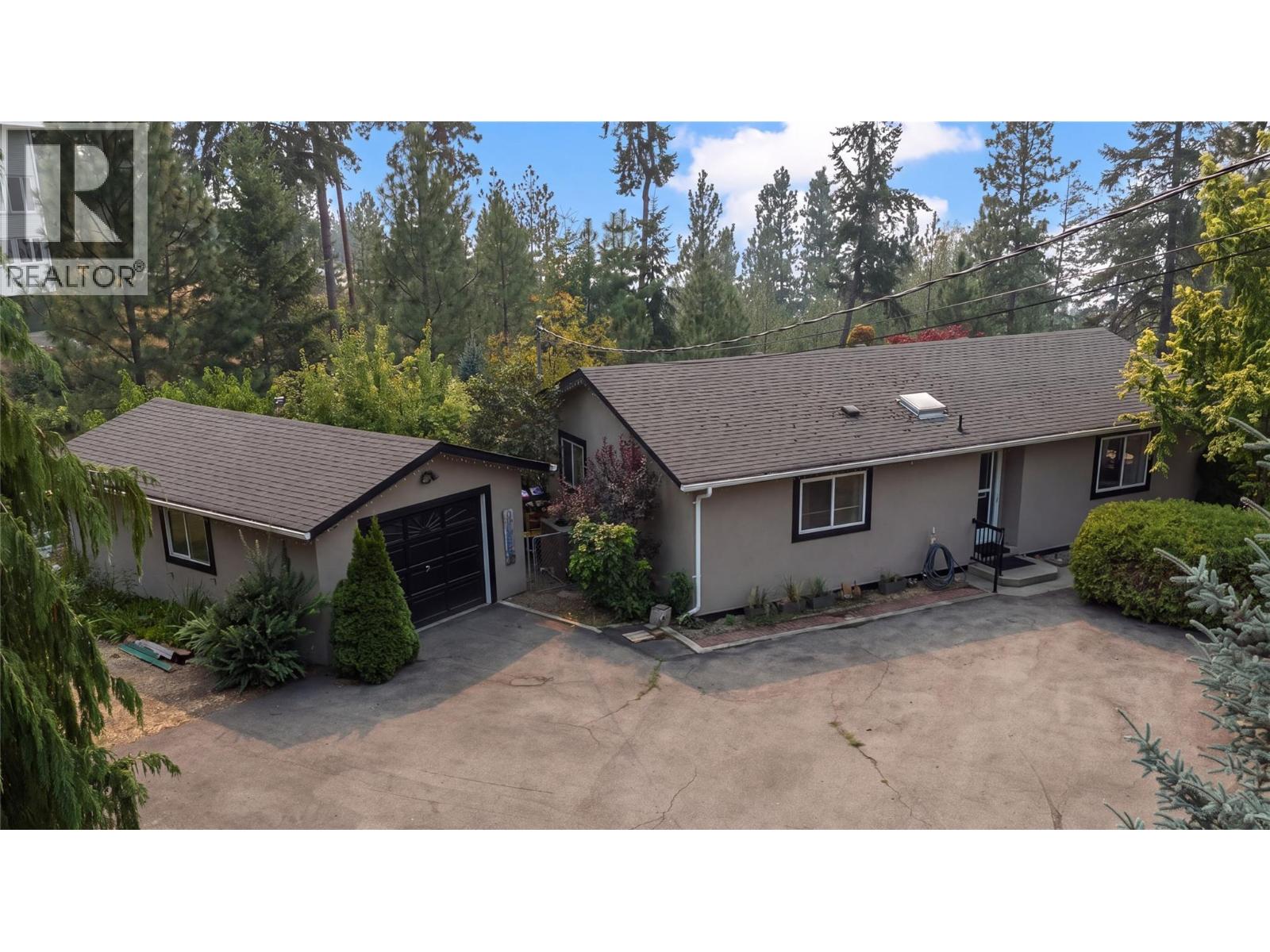 3272 Juniper Drive, Naramata