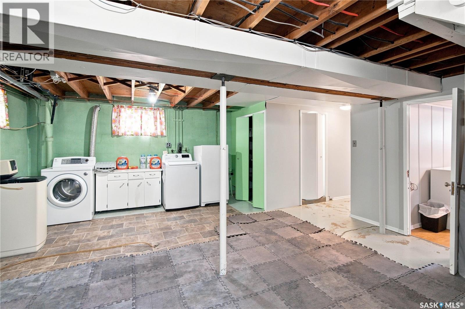 2474 Elliott STREET - Image 19