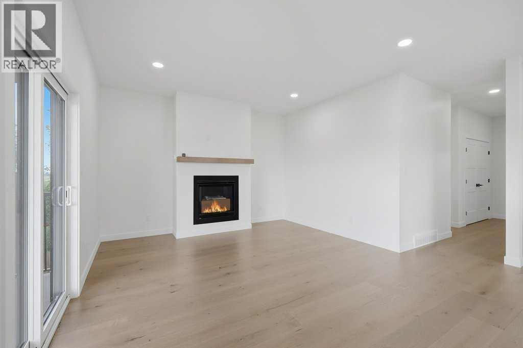 Listing photo – 37 Maclean Close, Blackfalds