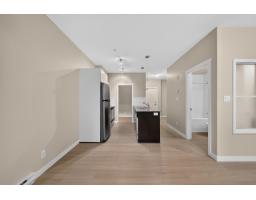 222 13733 107a Avenue, Surrey, BC V3T0B7 Photo 20