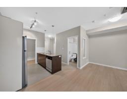 222 13733 107a Avenue, Surrey, BC V3T0B7 Photo 16
