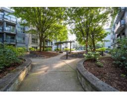 222 13733 107a Avenue, Surrey, BC V3T0B7 Photo 26