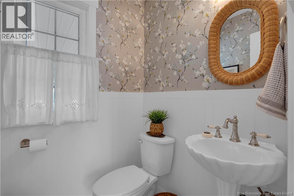 78 Highland Avenue - Image 12