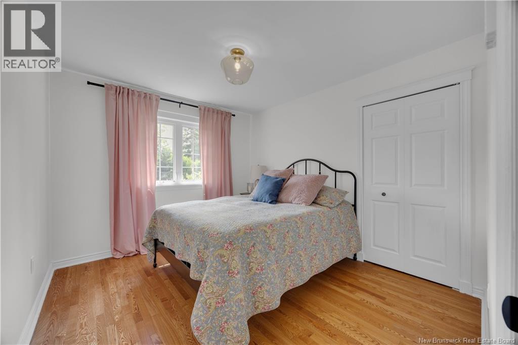 78 Highland Avenue - Image 17