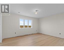 81 Trenton Drive thumbnail 10