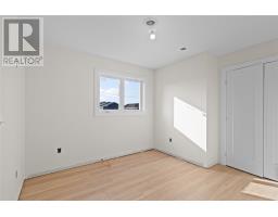81 Trenton Drive thumbnail 15