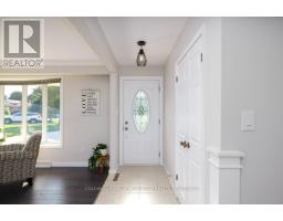 Bedroom 4 - 9 Heathcote Terrace, St  Catharines, ON L2M1K7 Photo 6