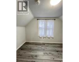 1058 California, Windsor, ON N9B2Z7 Photo 19