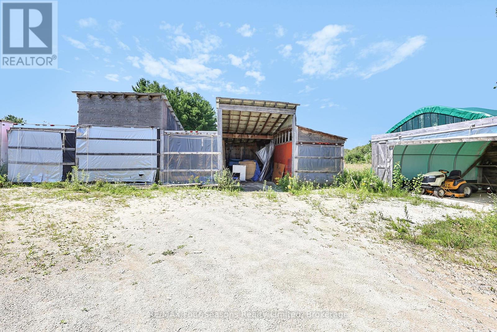2140 5TH CONCESSION N - 25