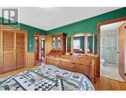 2140 5th Concession N, Clearview, ON L0M1S0 Photo 12