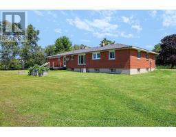 2140 5th Concession N, Clearview, ON L0M1S0 Photo 35