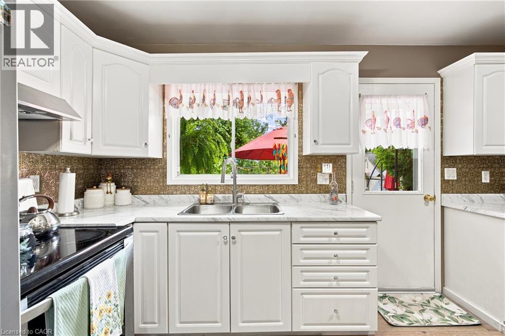 7332 CANBOROUGH Road - Image 12
