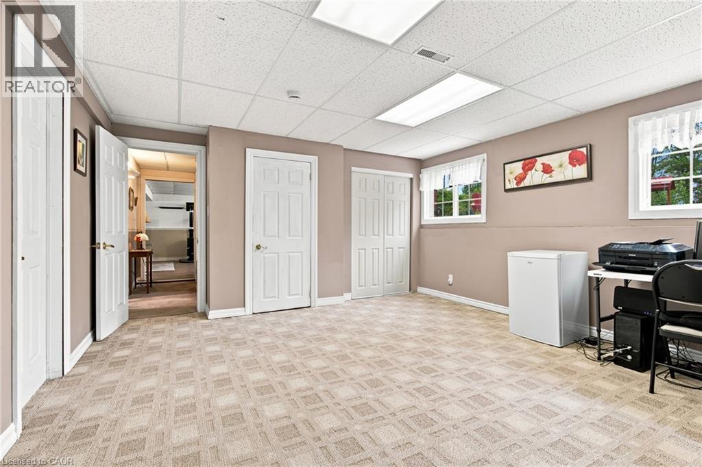 7332 CANBOROUGH Road - Image 22