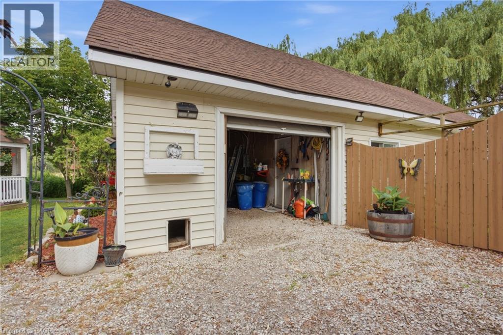 7332 CANBOROUGH Road - Image 33