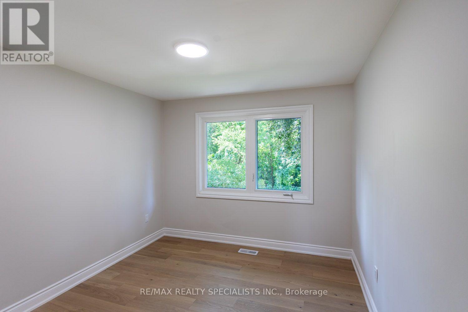 22 HEATHVIEW AVENUE - 13