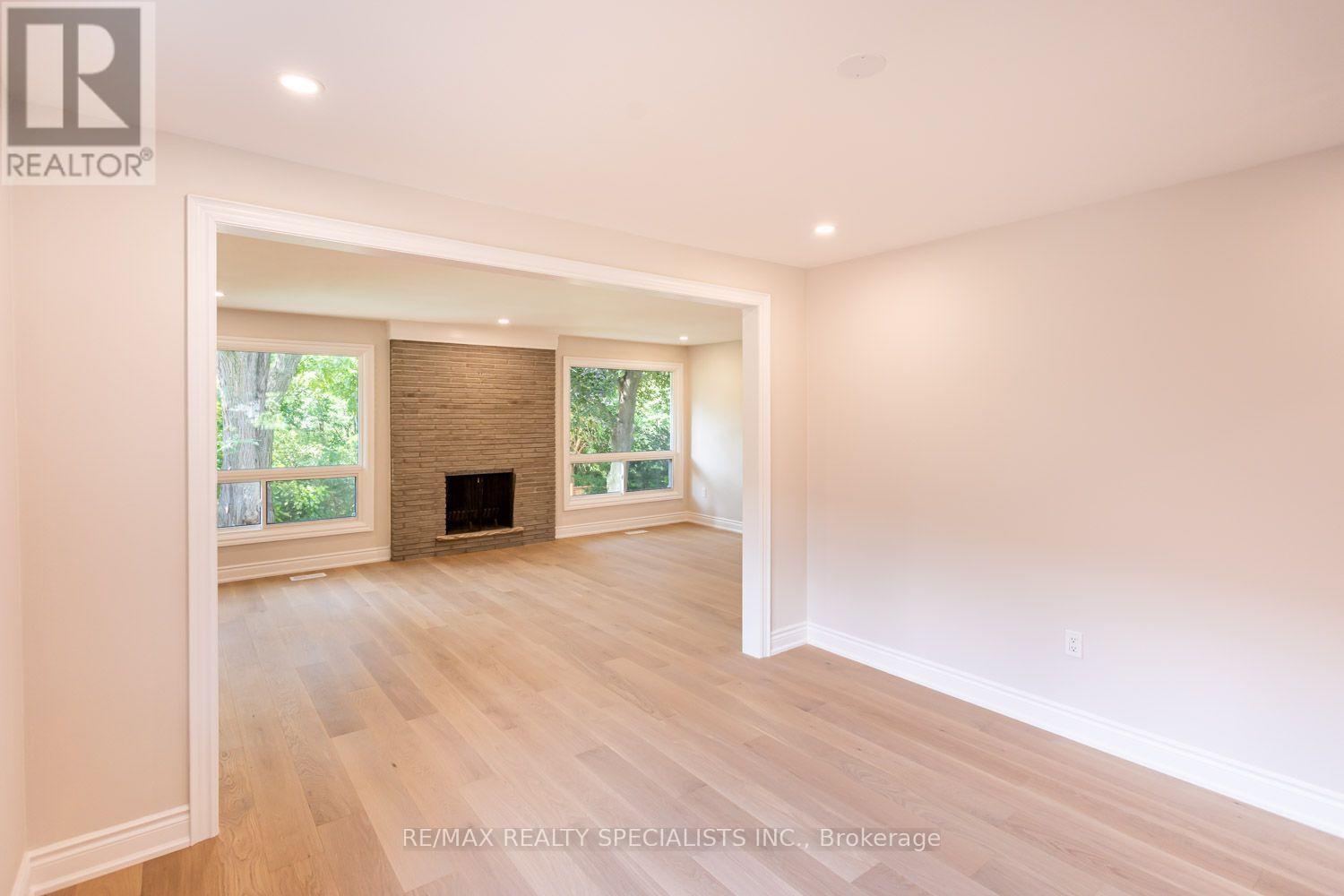 22 HEATHVIEW AVENUE - 38