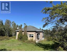 35 Rainbow Haven Drive, Cow Bay, NS B3G1K8 Photo 13