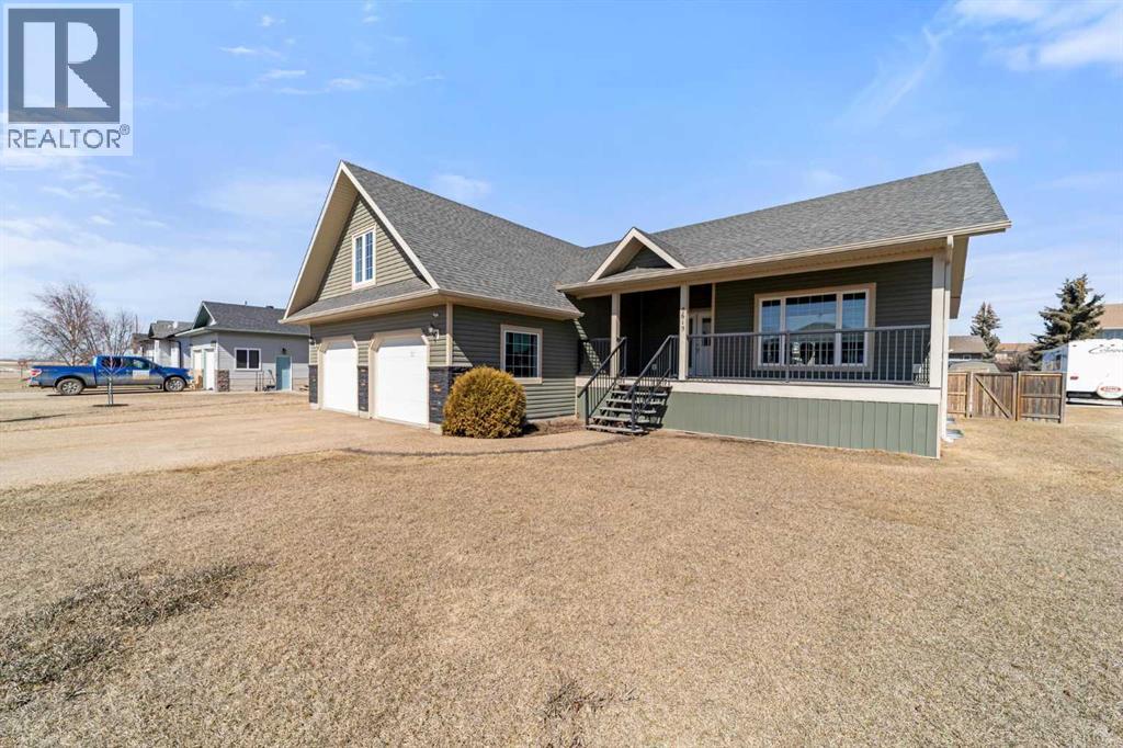5615 45 Avenue W - 29