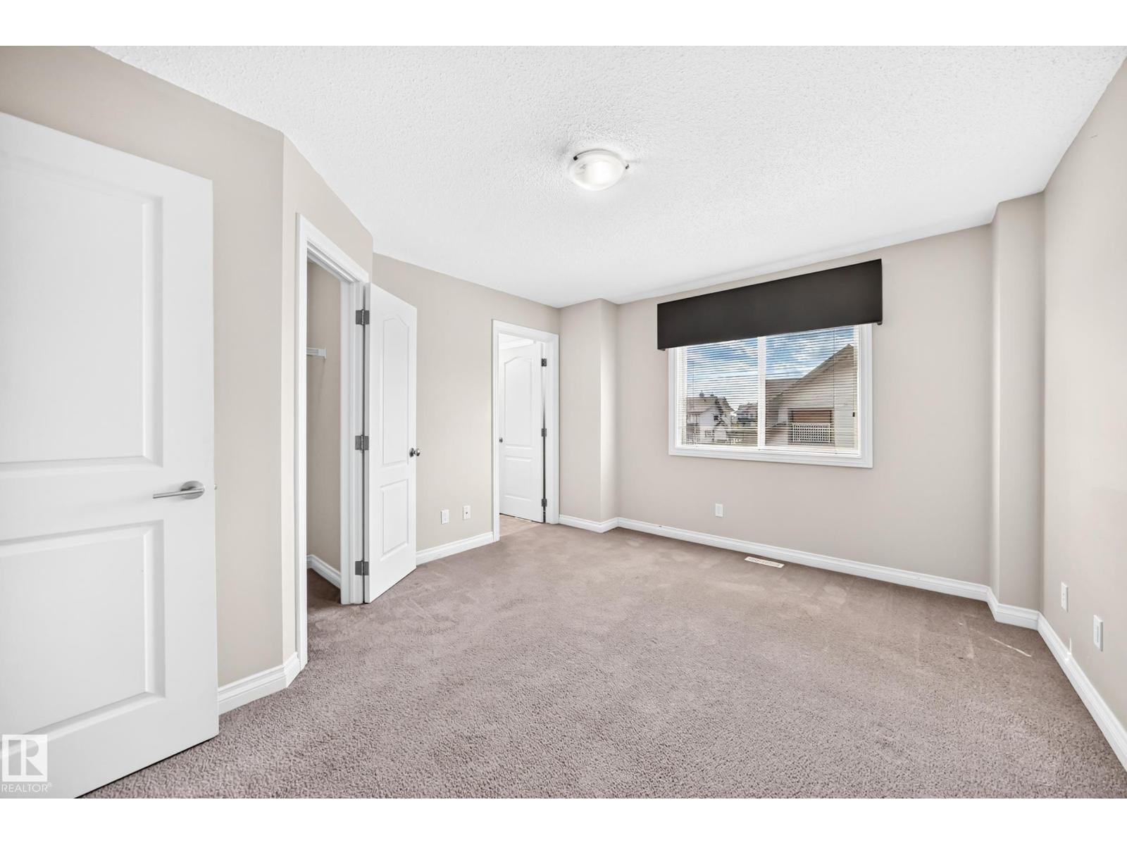 #54 12050 17 AV SW - Image 20