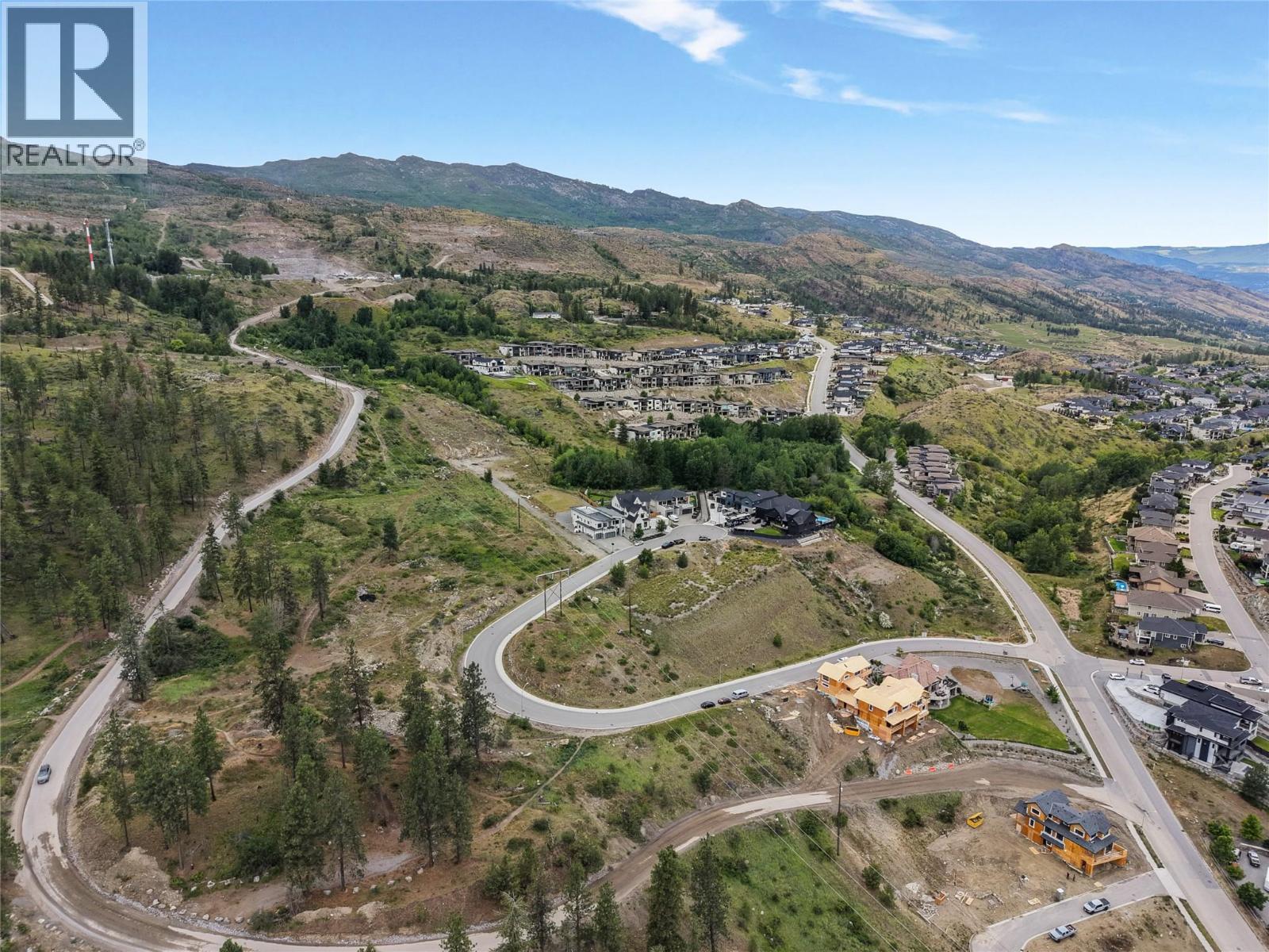  523 Trumpeter Road, Kelowna