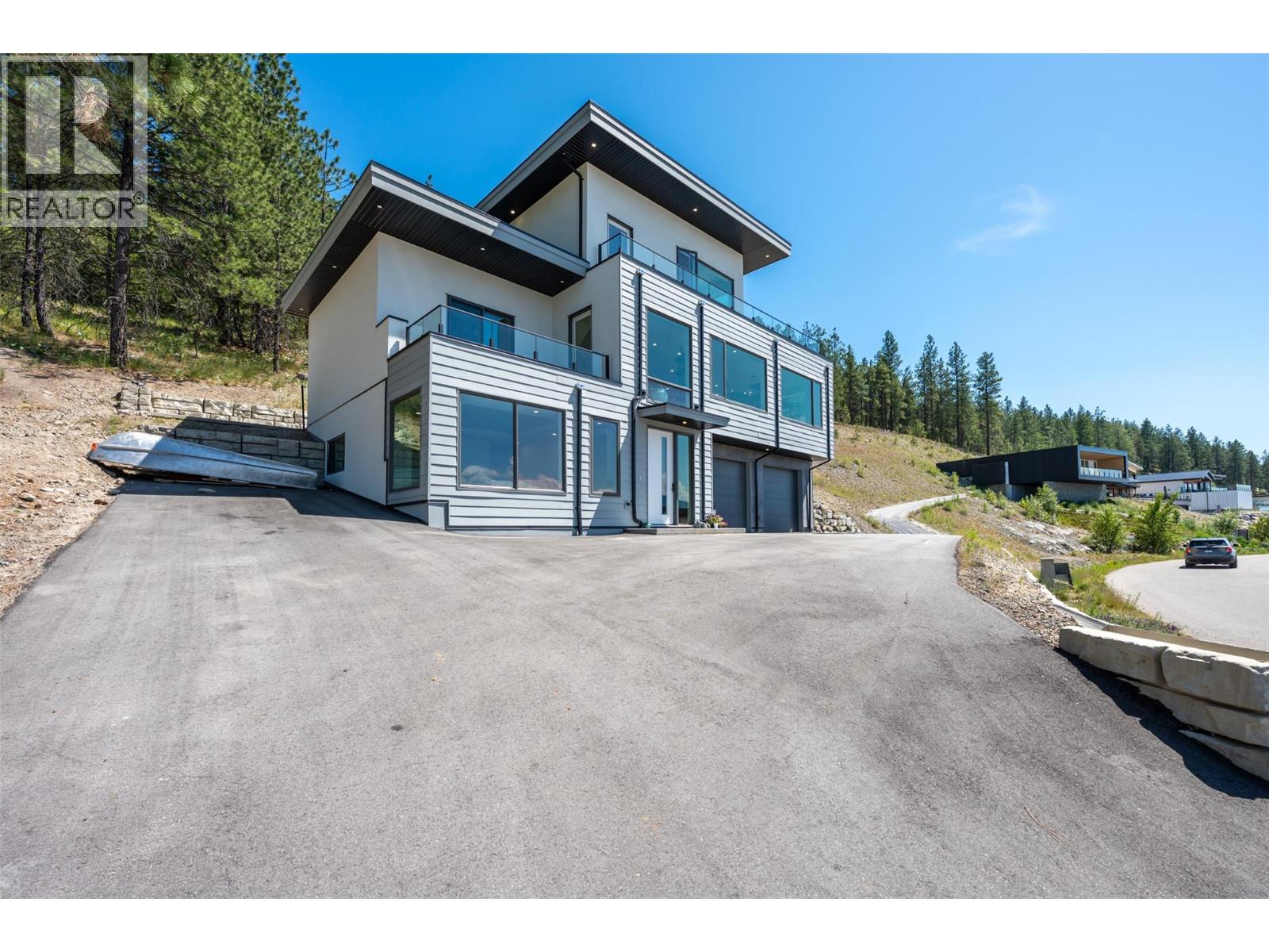 2980 Outlook Way, Naramata