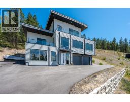  2980 Outlook Way, Naramata