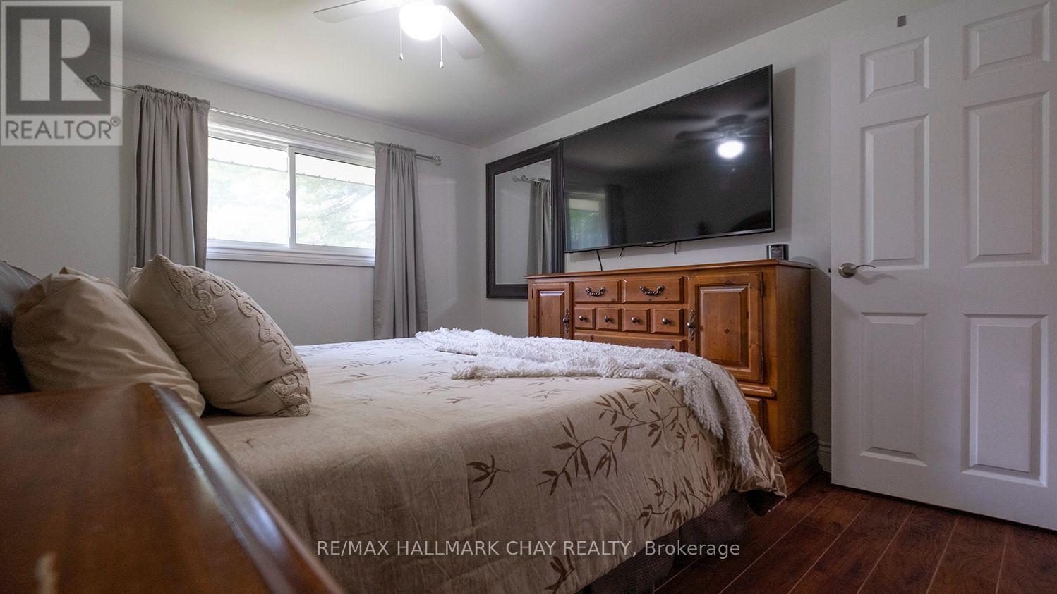 29 LEE AVENUE - Image 17