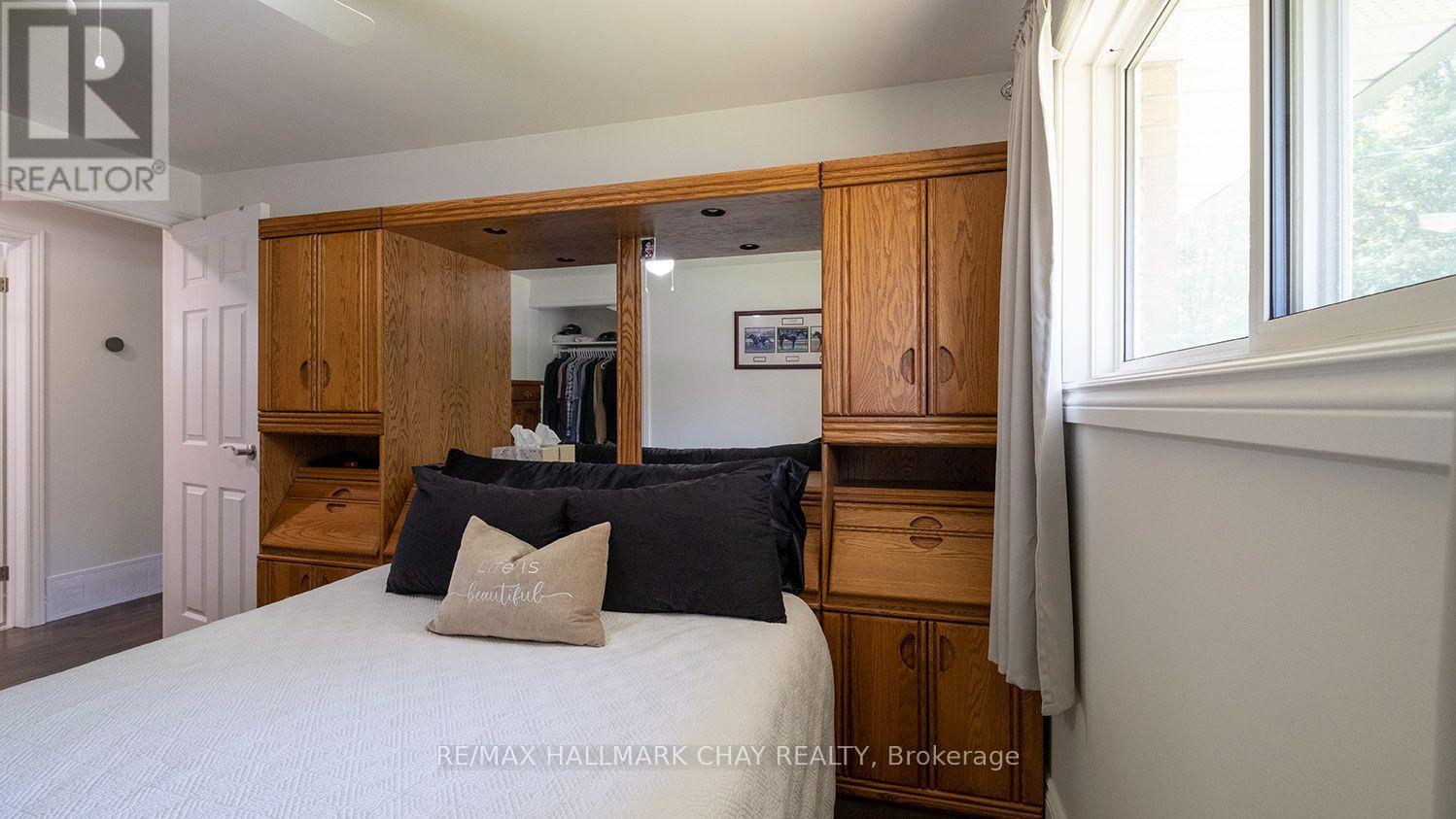 29 LEE AVENUE - Image 26