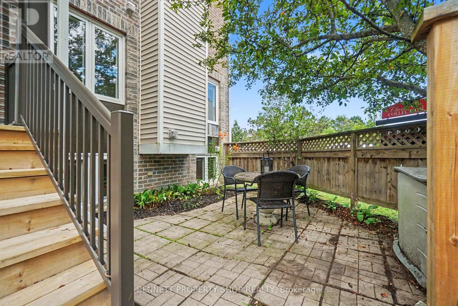 #5 7 TIMBERVIEW WAY - 16