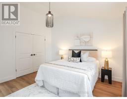Bedroom 4 - 6364 Sherwood Road, Niagara Falls, ON L2E5L8 Photo 7