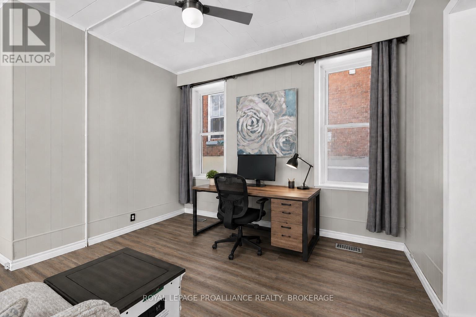 118 EAST STREET E - 7
