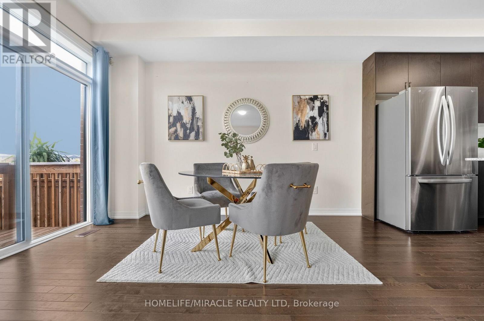 356 BISMARK DRIVE - 15