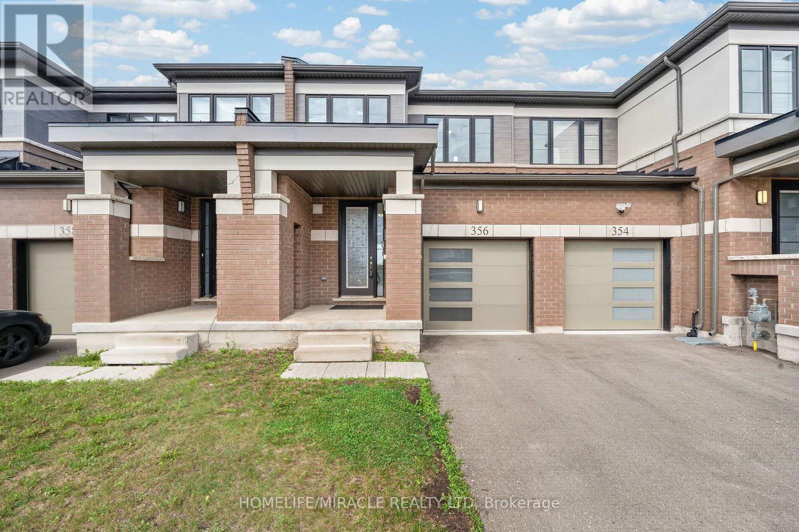 356 BISMARK DRIVE E — photo 2