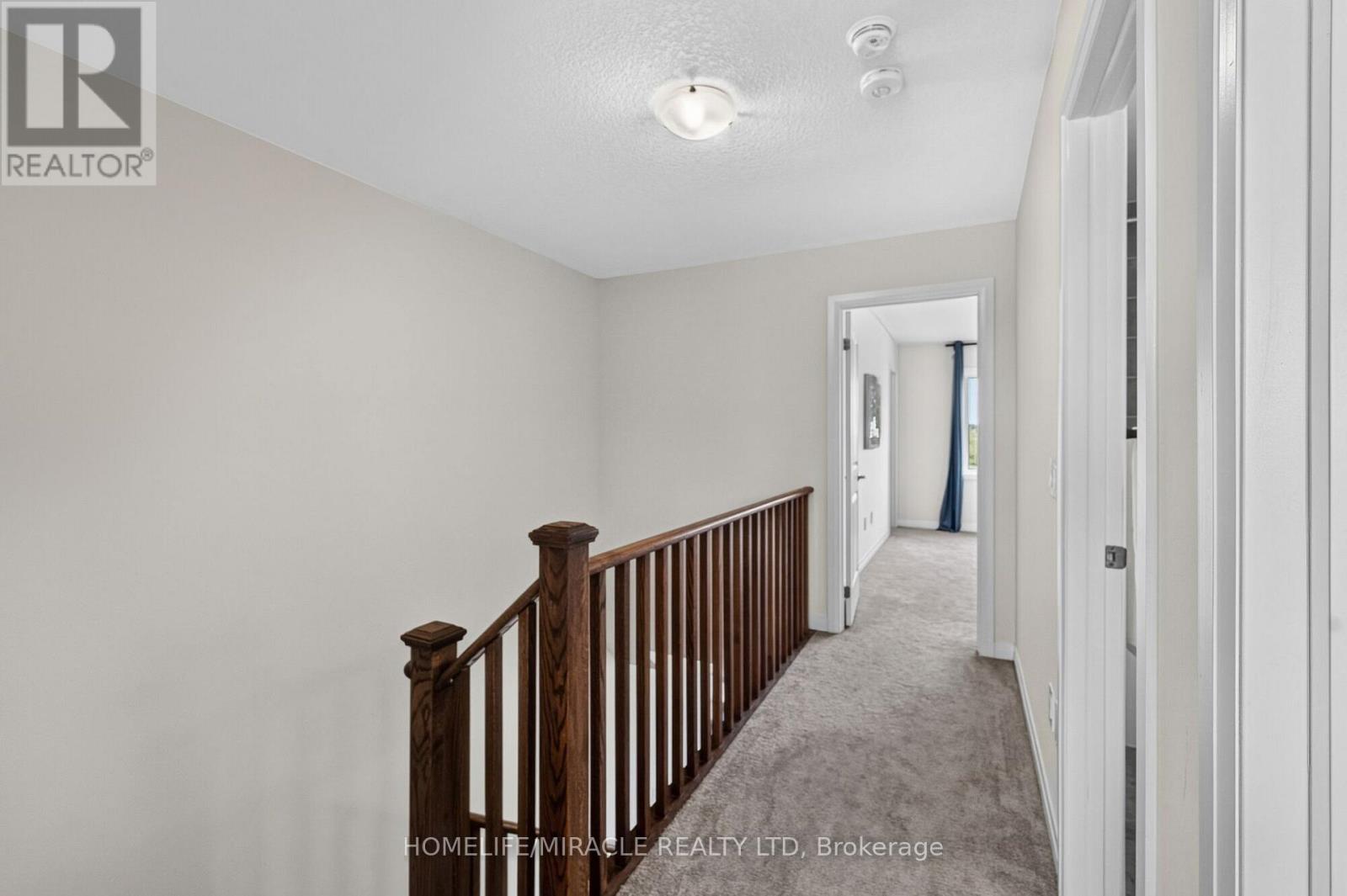356 BISMARK DRIVE - Image 24